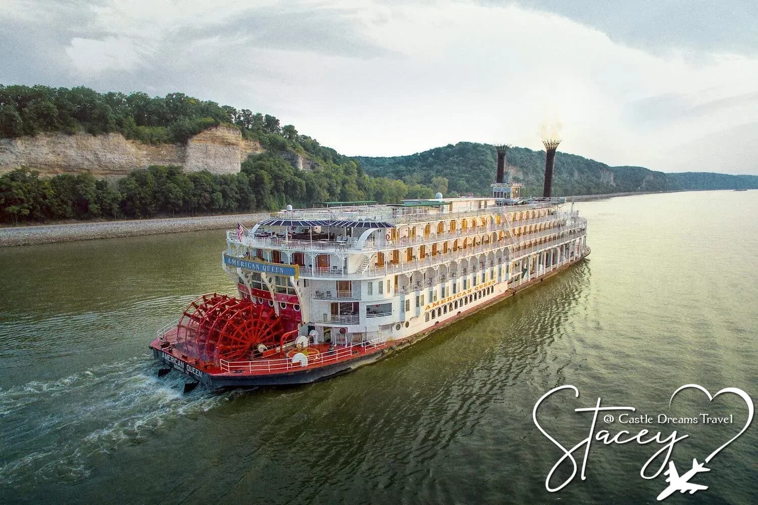American Queen paddlewheel riverboat